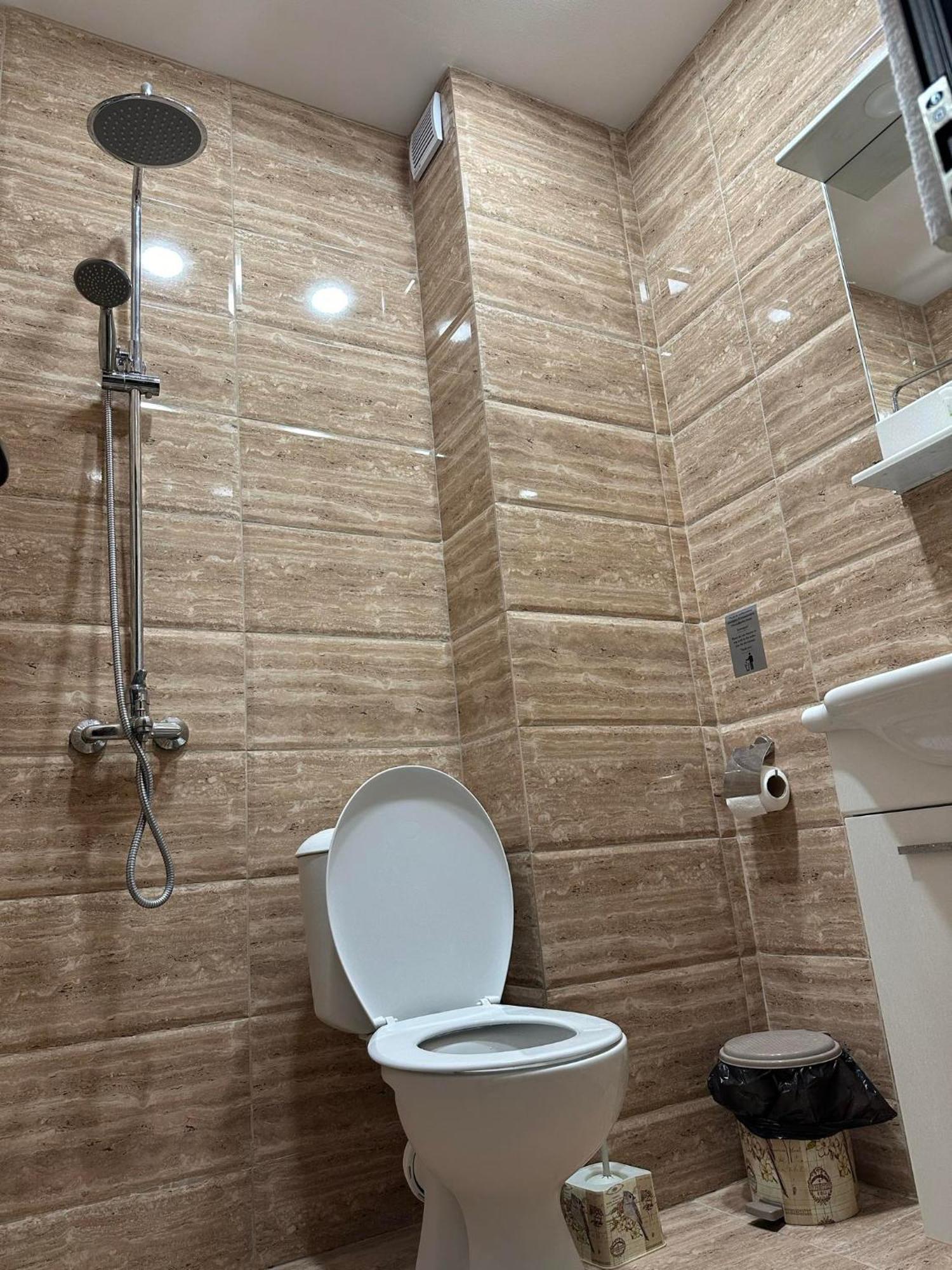 Бялата Къща Hotel Chakalarovo Exterior foto