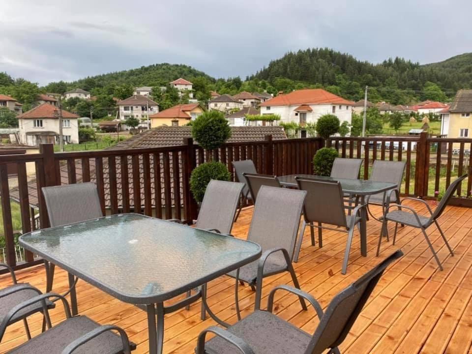 Бялата Къща Hotel Chakalarovo Exterior foto